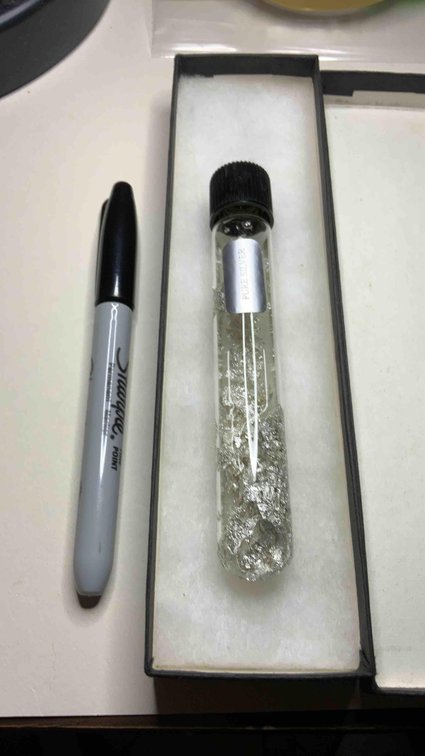 Vile Pure Silver in Water , Flakes 