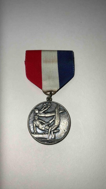 Vintage Men’s USA Gymnastics Medal Possible 1940 well era