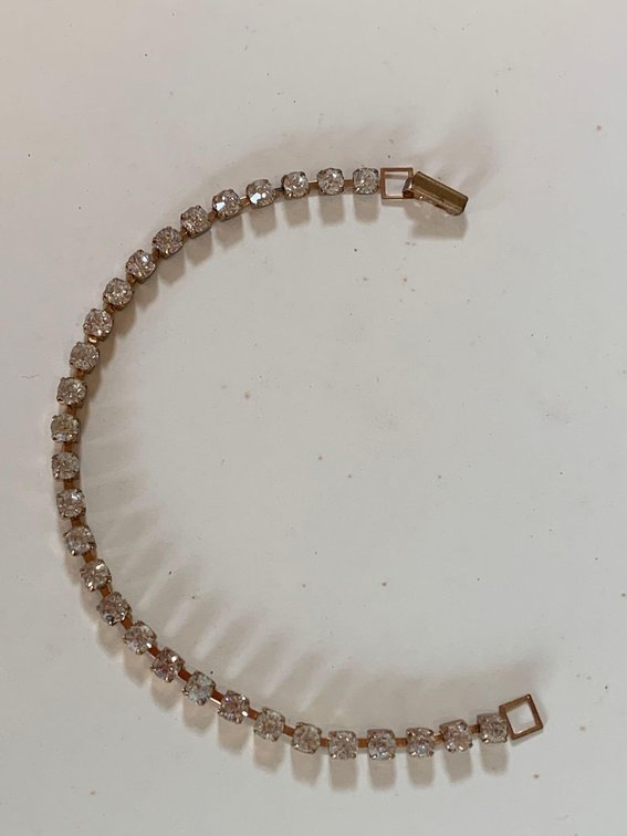 Dressy fashion bracelet 