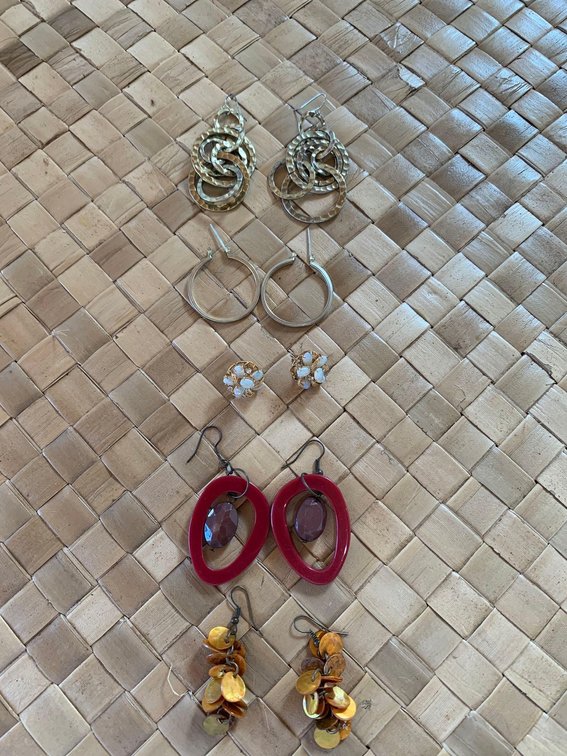 Five  pairs of earings