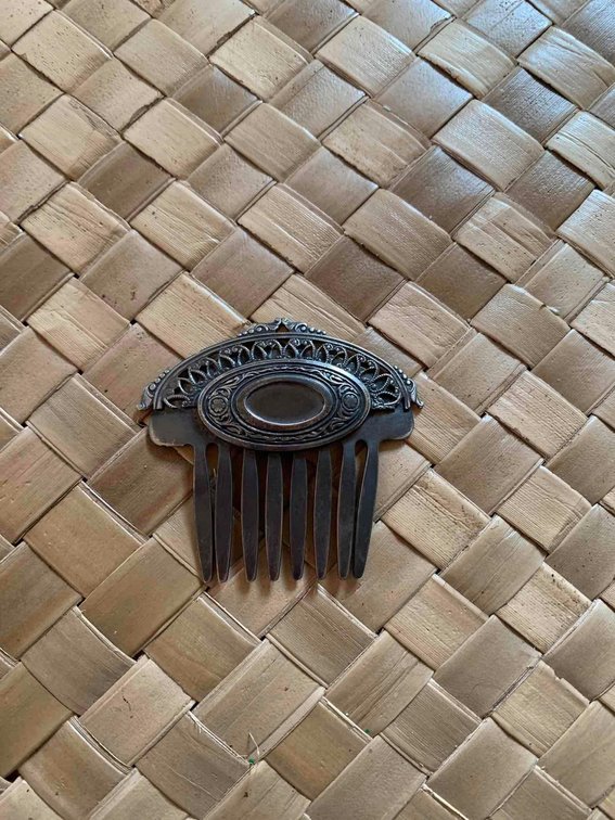 Decorative Hair Comb