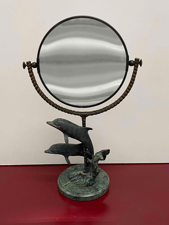Metal Dolphin Base Cometic Mirror 