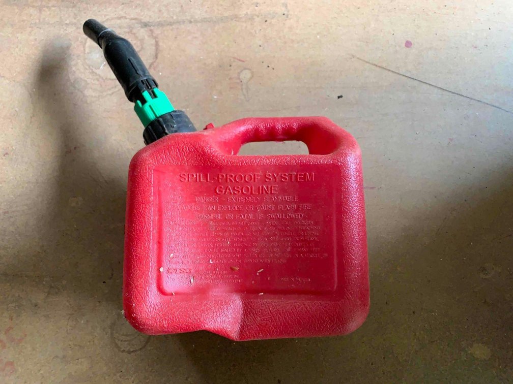 One-gallon gas can