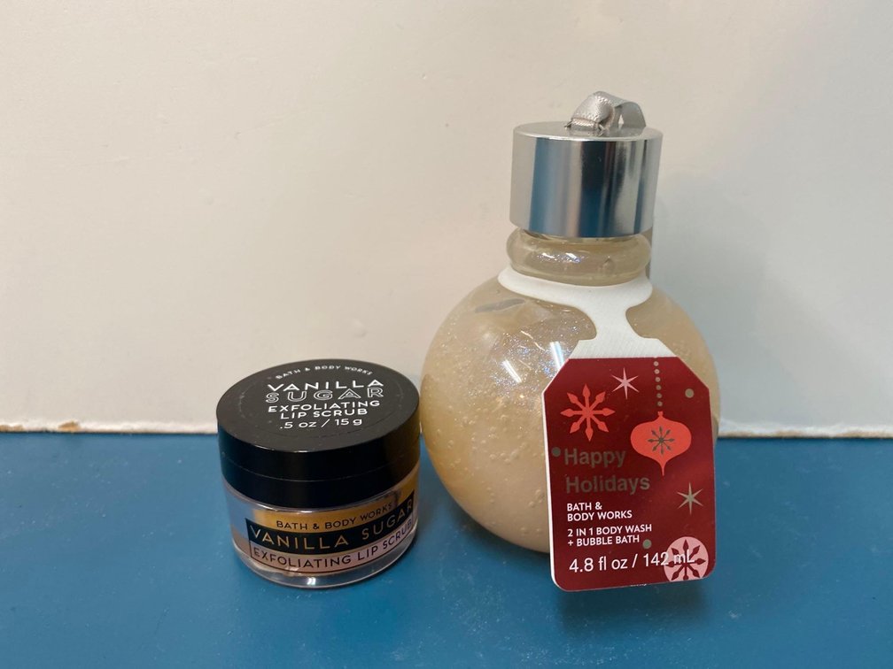 (X's 2) Bath & Body Works Vanilla Sugar Lip Scrub and Shower Gel