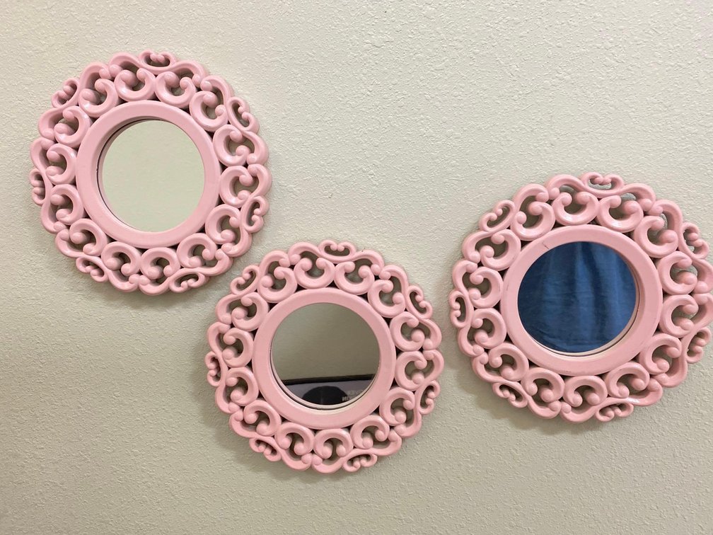 (X's 3) 9" Round Pink Plastic Decorative Wall Mirrors 