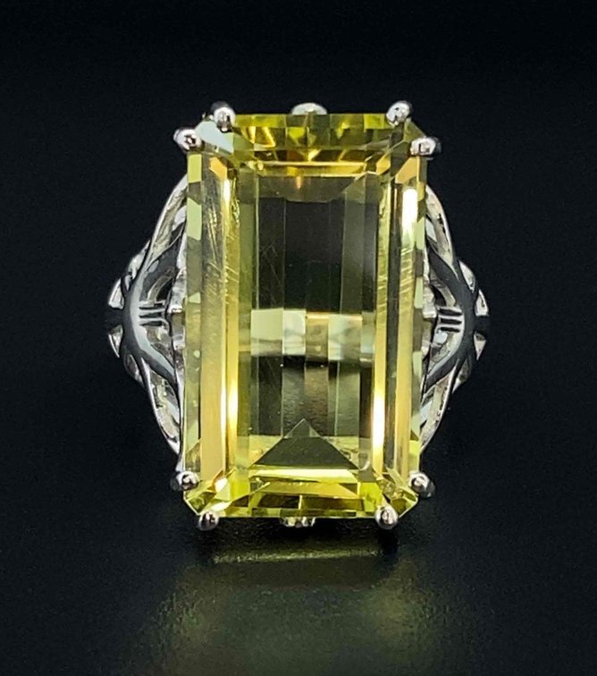 Emerald Cut Lemon Quarts Ring Size 7