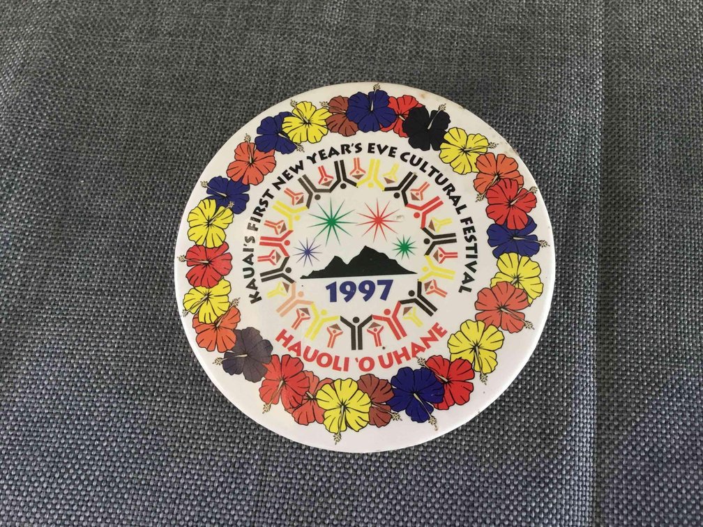 4" Round Kauai Pin