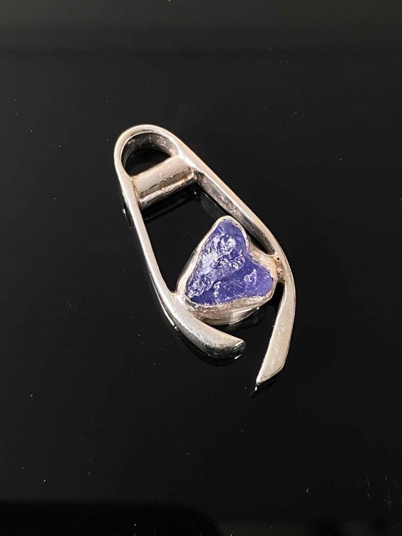 Rough Tanzanite Stone Pendant 