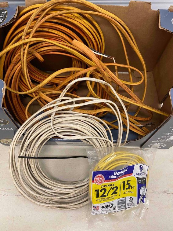 Romex Brand Simpull TM and 12/2 15ft Type NM-B Cable Wires