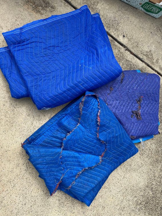 (X's 3) Moving Blankets 