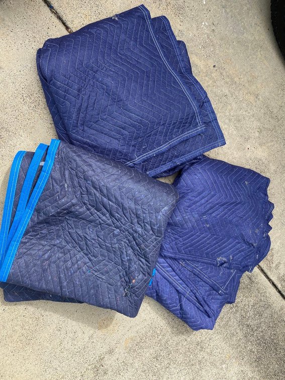 (X's 3) Moving Blankets 