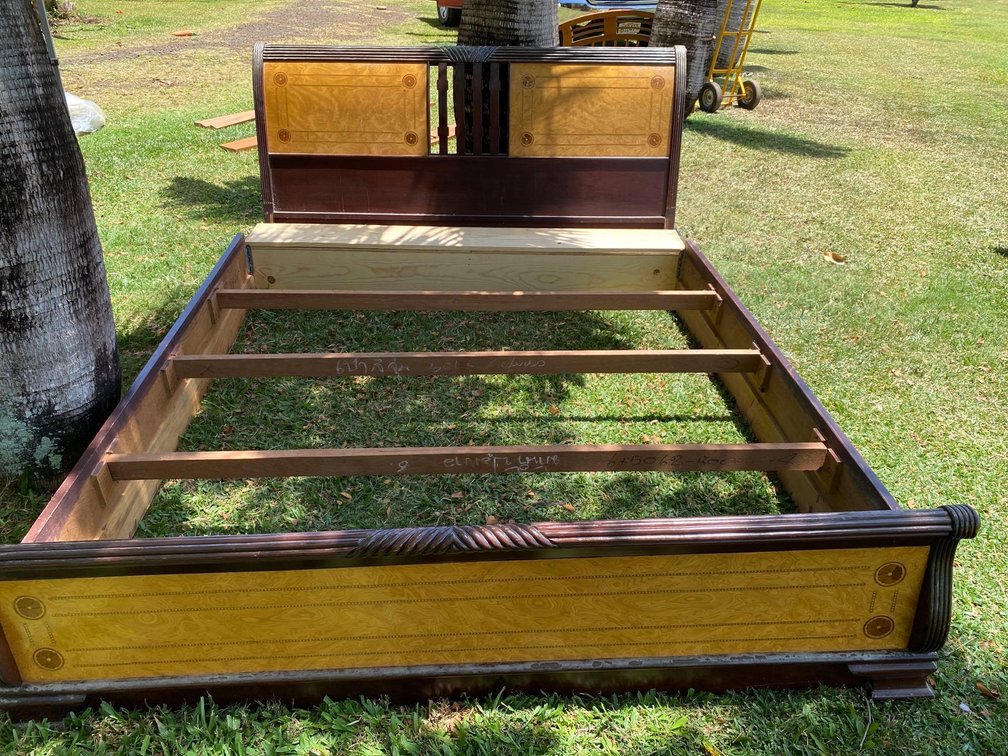 Highly Detailed Inlaid Flower Design Bed Frame
