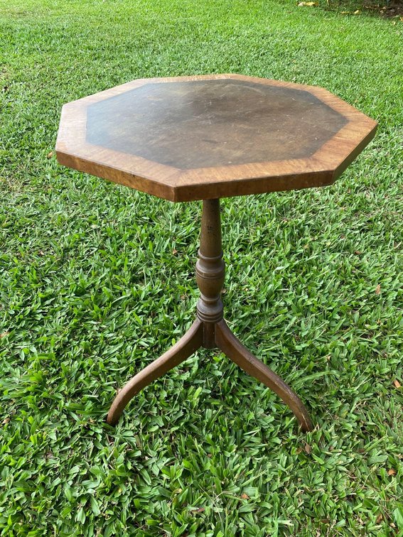 18" Octagon Shaped Wood Side Table 