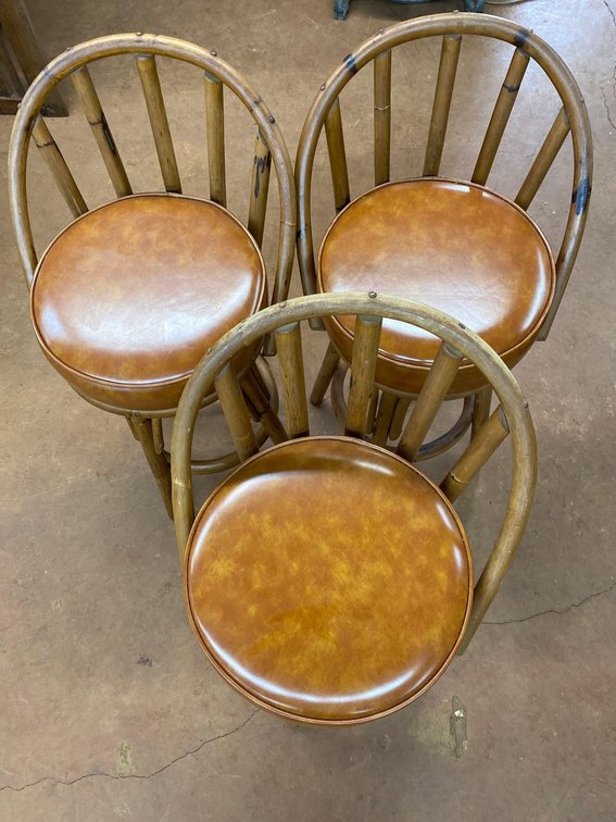 (X's 3) Vintage Round Back Island Style Bar Stools 