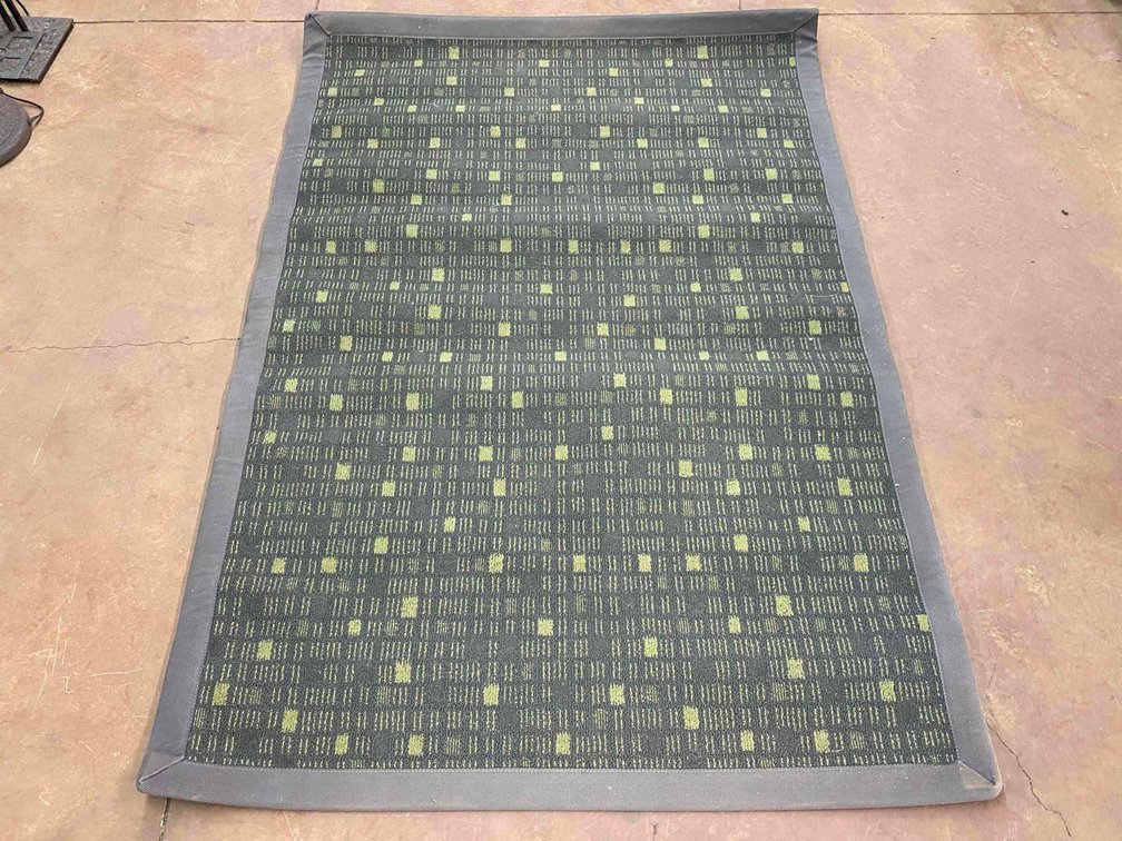 49" X 70" Indoor/Outdoor Block Design Area Rug 