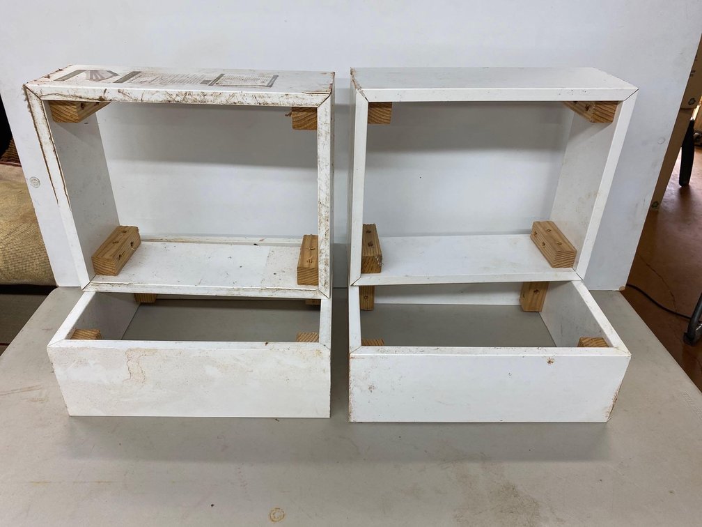 (X's 4) White Frame Storage Squares