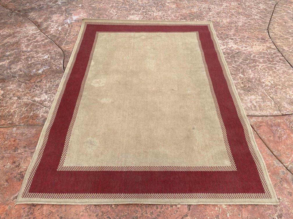 5ft 3in  7ft 5in Hampton Bay Indoor/Outdoor Cream/Red Border Area Rug 