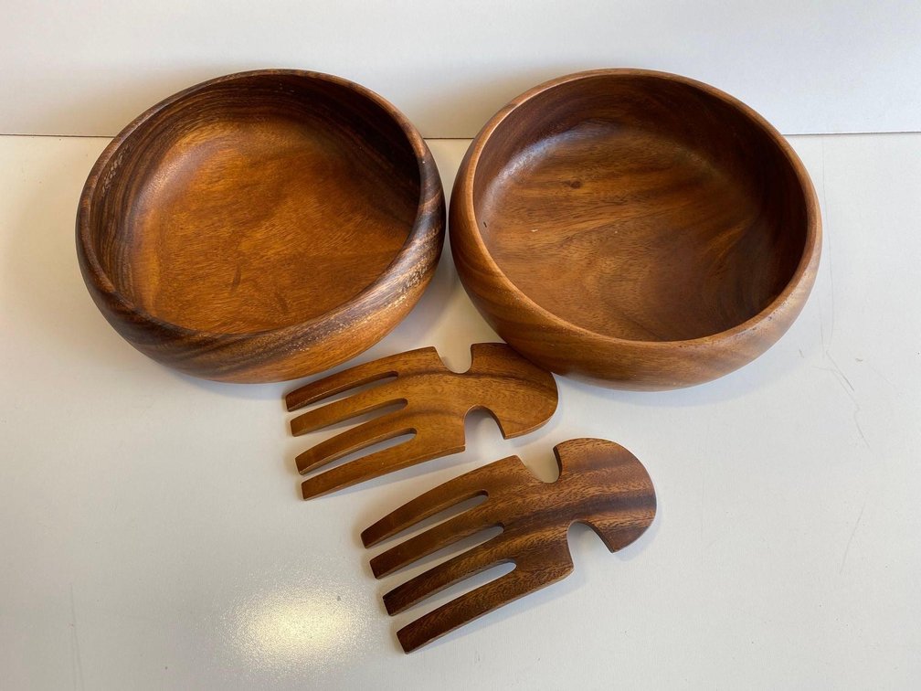 (X's 3) 9" Wood Salad Bowls and Wood Utensils 