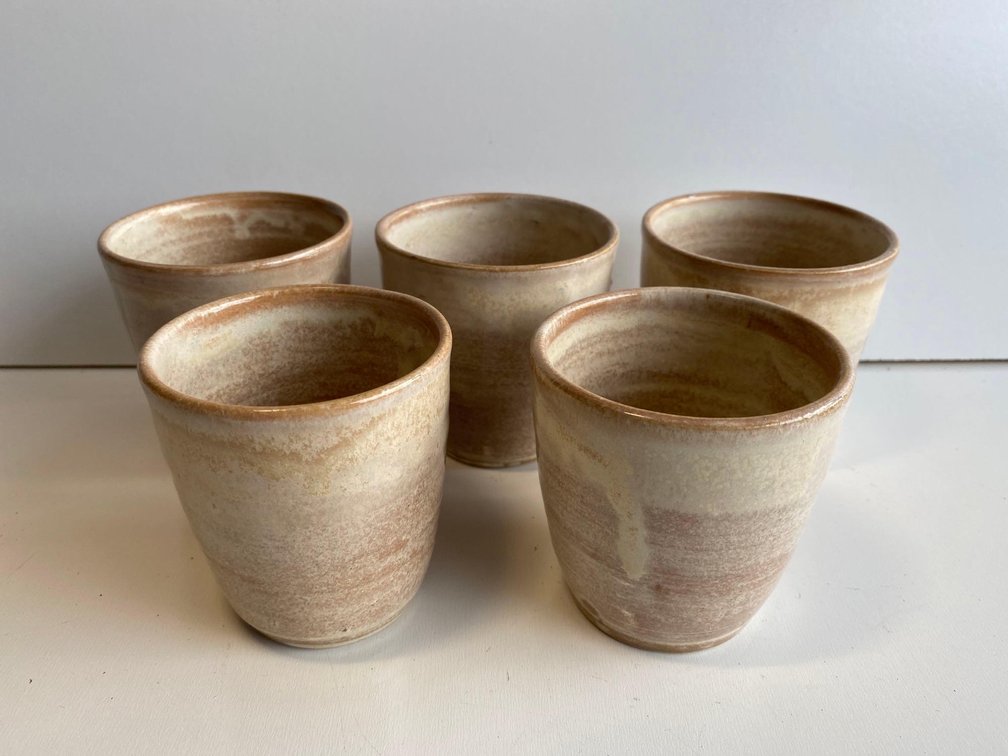 Set of 5 Ceramic Asian Style Tea Cups 