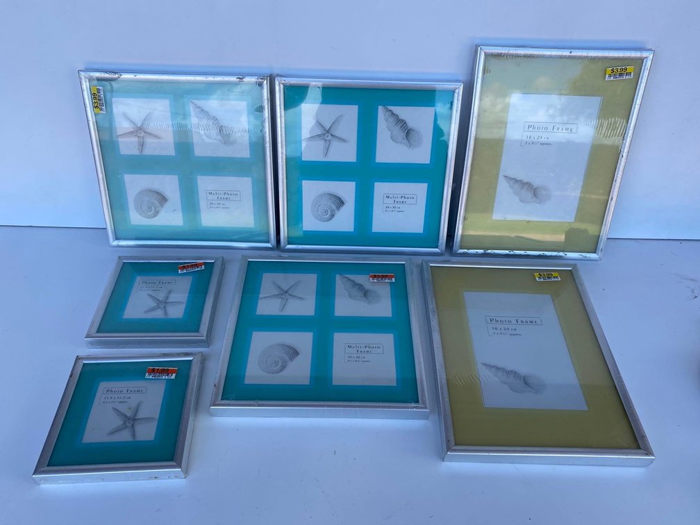 (X's 7) New - Mixed Size Picture Frames 