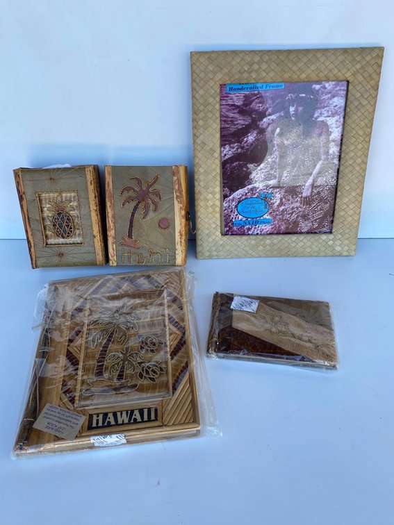 Hawaiian Photo Albums and Picture Frame
