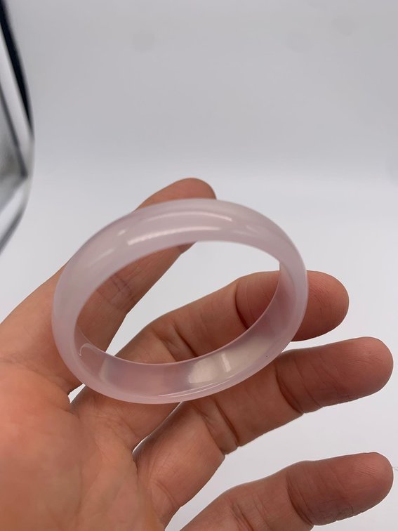 Translucent Pink Jade Bangle