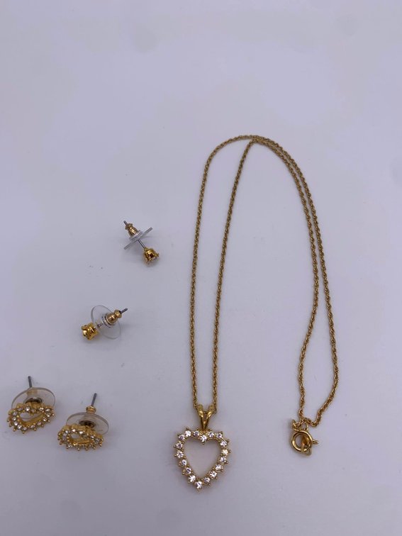 Fashion Jewelry Set Gold Tone Hearts