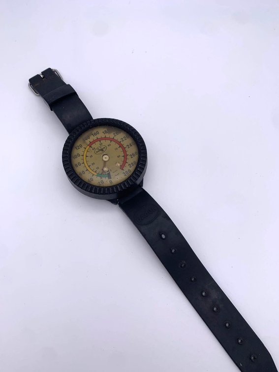Dacor Scuba Depth Guage Watch Not Working