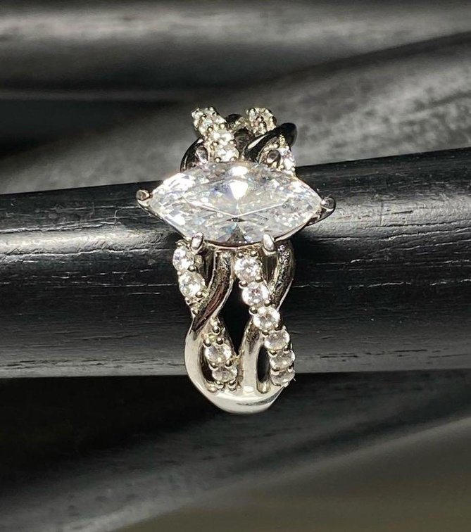 Sterling Silver 925 2.40ctw Clear Stone Marquise "Interwoven" Pave Ring Size 8