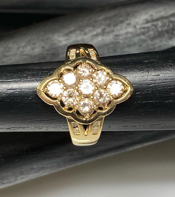 14K Gold 1.33ctw White and Champagne Diamond Ring Size 8