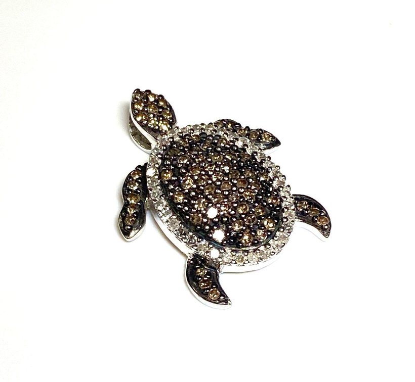 10K White Gold 1" Sea Turtle Pendant 
