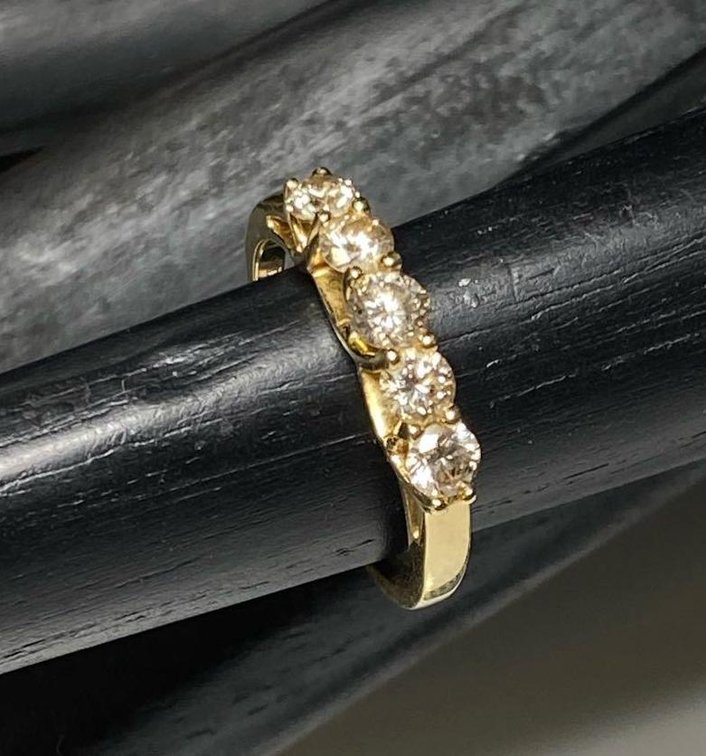 14K Gold 1CTW Champagne Diamond Five Stone Ring Size 8 1/4