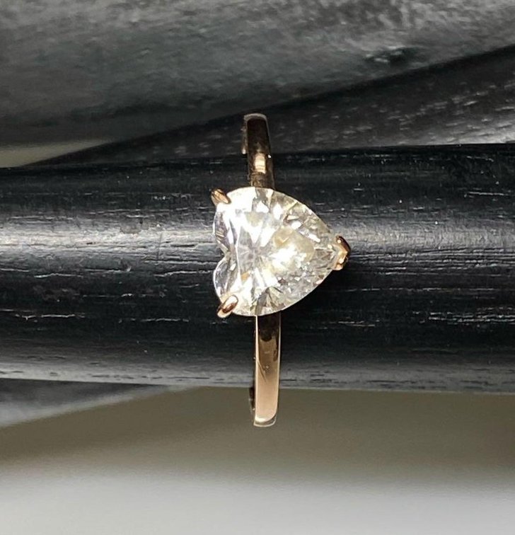 10K Rose Gold Bella Luce 2.90CTW Heart Shaped Clear Stone Ring Size 9
