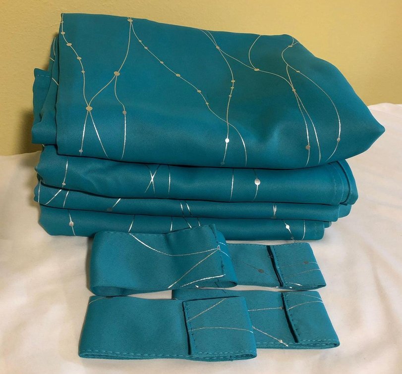 Light Blocking Curtain Set