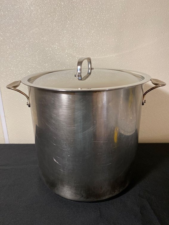 14qt Lidded Pot with Lid
