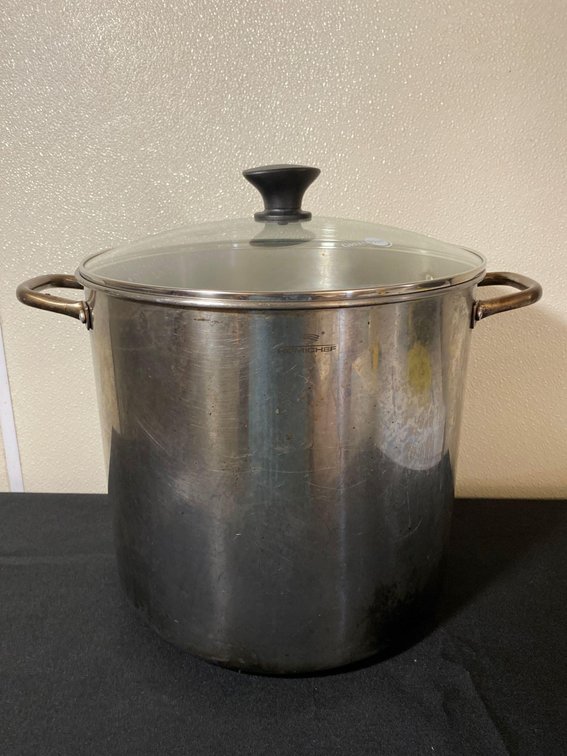 Homichef Pot with Clear Lid and Bayou Basket 