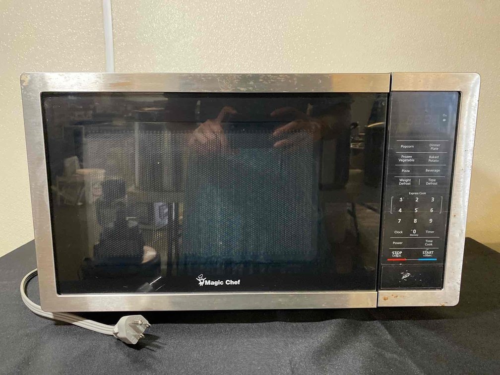 Magic Chef Microwave 