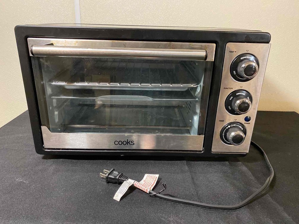Cooks 6-Slice Convection Toaster Oven 