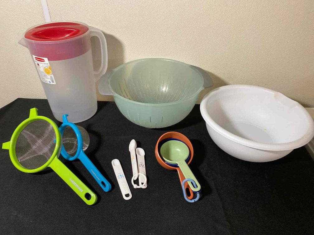 Plastic Mixing Box, Strainer, Pitcher and More 