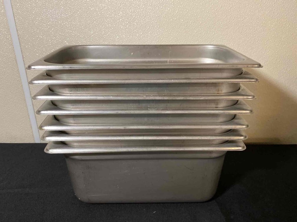(X's 7) Stainless Steel 12" X 6" Food Pan 