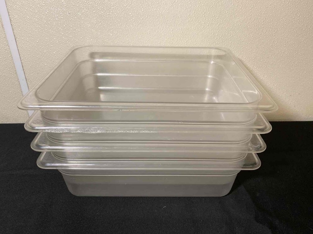 (X's 4) Cambro 12" X 10" Clear Polycarbonate Food Pans 