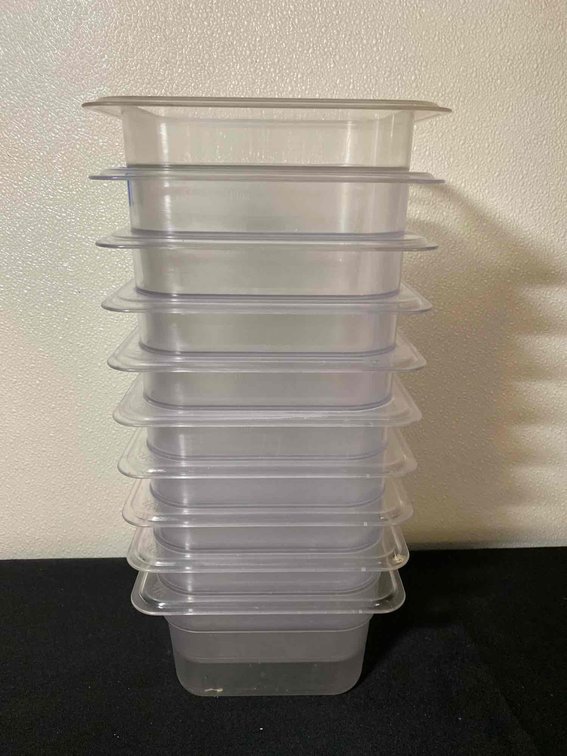(X's 10) Cambro 6" X 4" Clear Polycarbonate Food Pans 