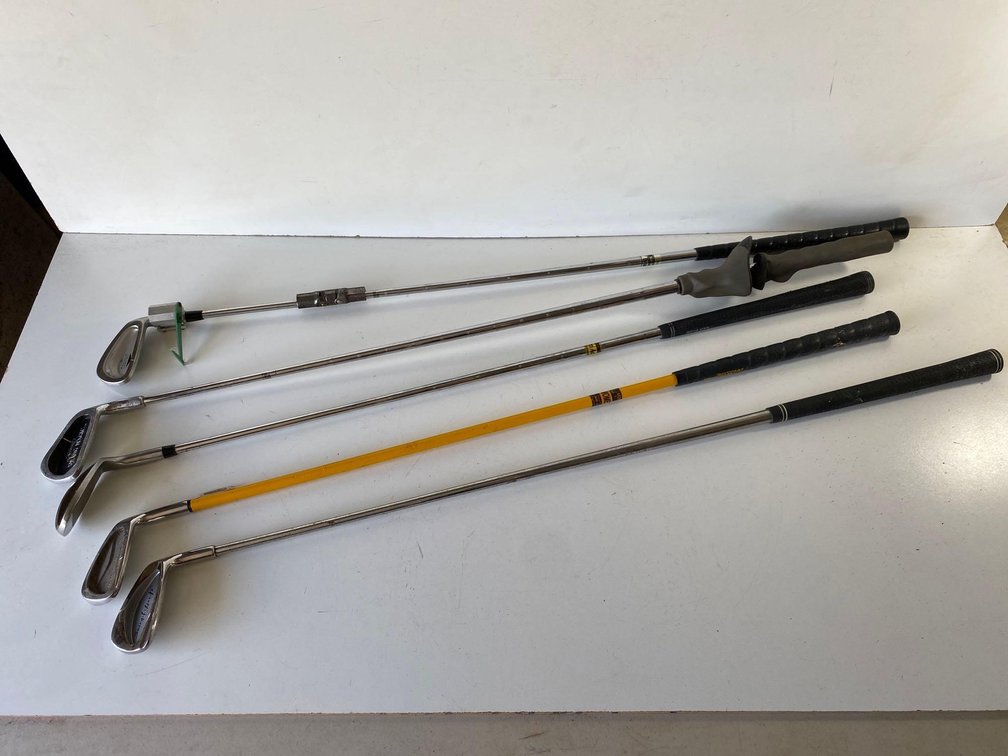 Selection of 5 Golf Clubs 