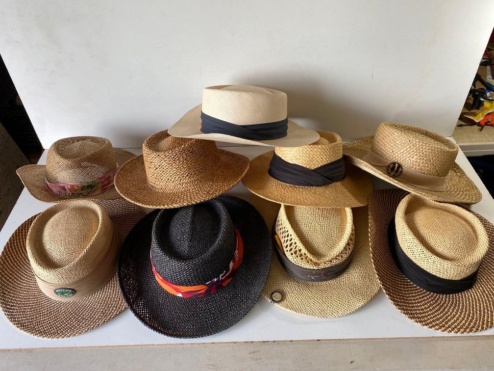 (X's 9) Golf Sun Hats 