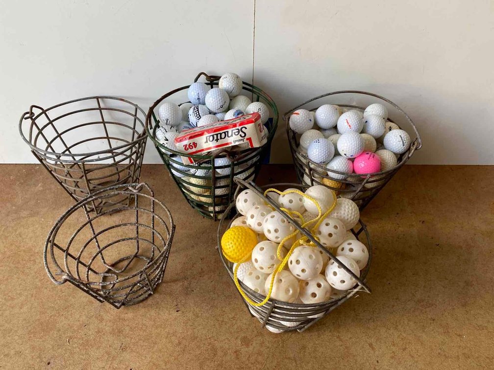 Metal Golf Ball Baskets and Balls 