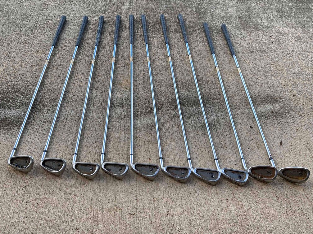 Set of 10 Lynx Black Cat Golf Clubs 