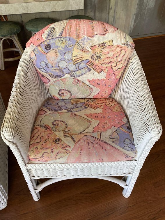 White Wicker Round Back Chair 