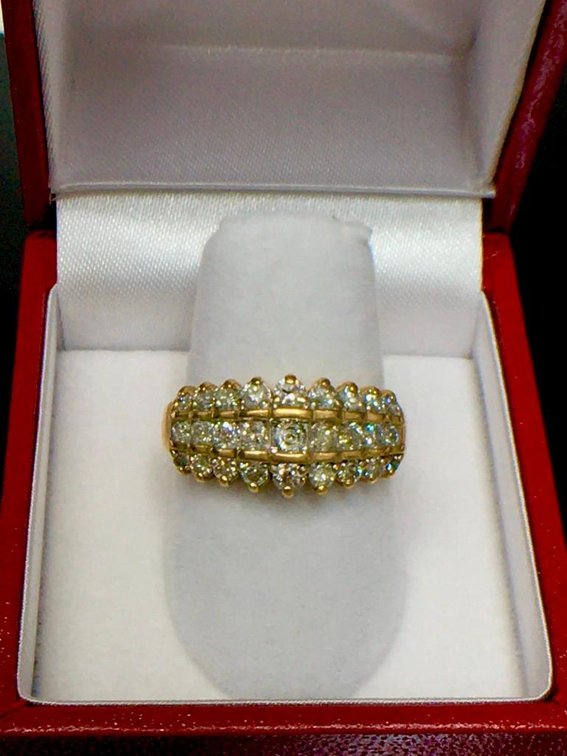 Brilliant Diamond Ring Estimated Approx 1 Carat CTW 14K Gold Ring