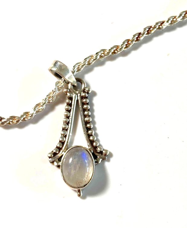 Moonstone Pendant On 22" Sterling Silver Rope Chain  13.2 Grams