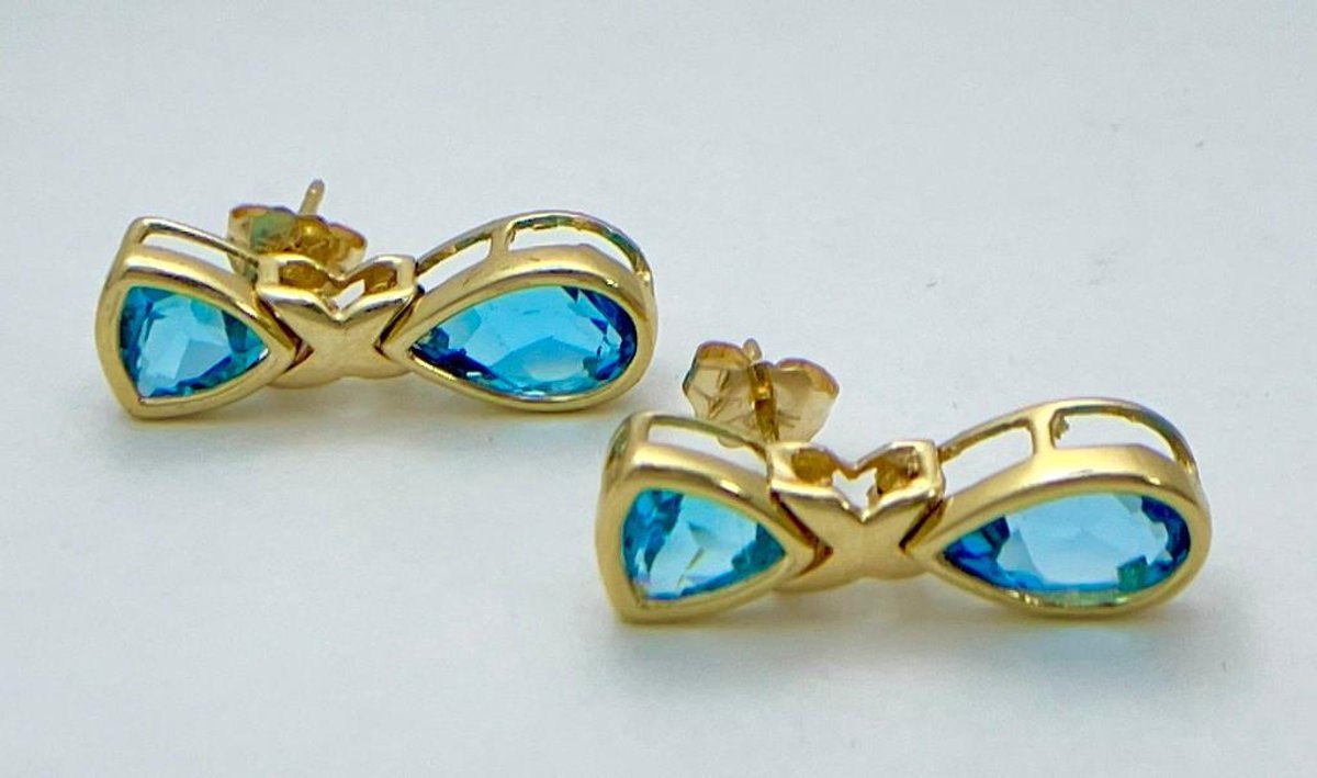14K Solid Gold Earrings With Blue Topaz Gemstones 